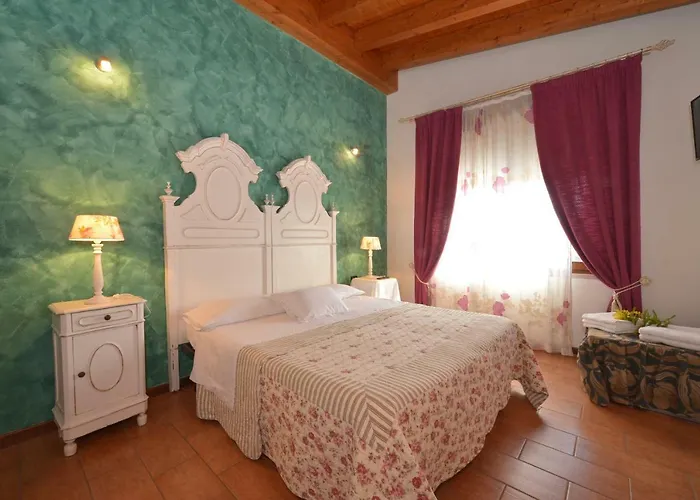 Girelli Sorelle Bed and Breakfast 3*