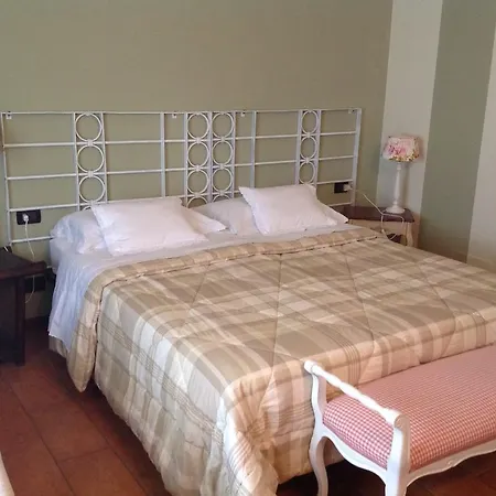 Girelli Sorelle Oda ve Kahvaltı 4*