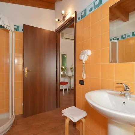 Girelli Sorelle Alojamento de Acomodação e Pequeno-almoço